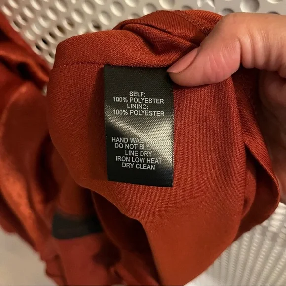 Lulu’s Maribel Midi Dress Satin Effect Open Back Size Large in Rust Orange NWT - Picture 7 of 13